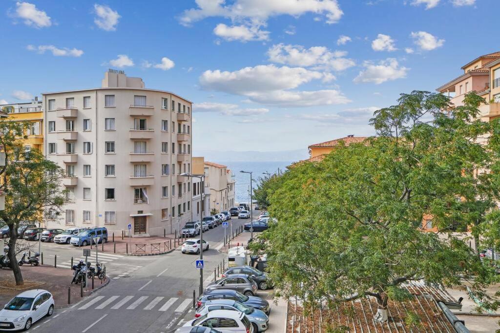 Charmant Appartement Vue Mer 7Eme - Plage 200M Marseille Exterior photo
